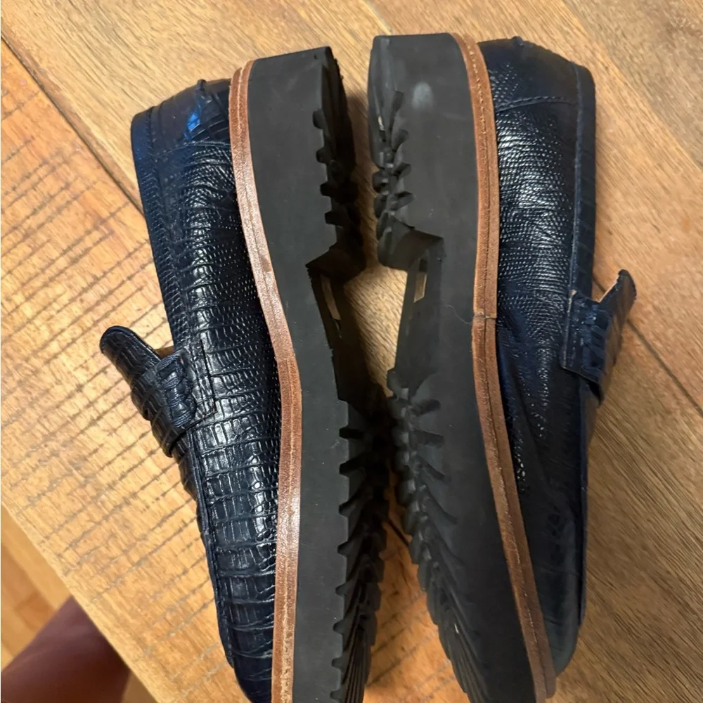 Lug sole loafers - Picture 2 of 4